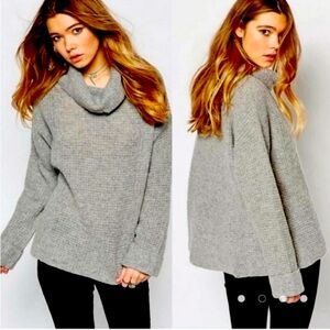 Free People Sidewinder Grey Cowl neck 100 % Wool Sweater size medium
